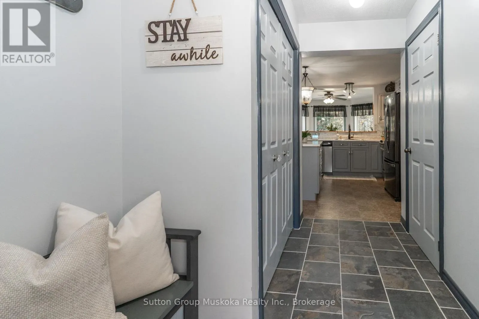 26 CENTURION CRESCENT