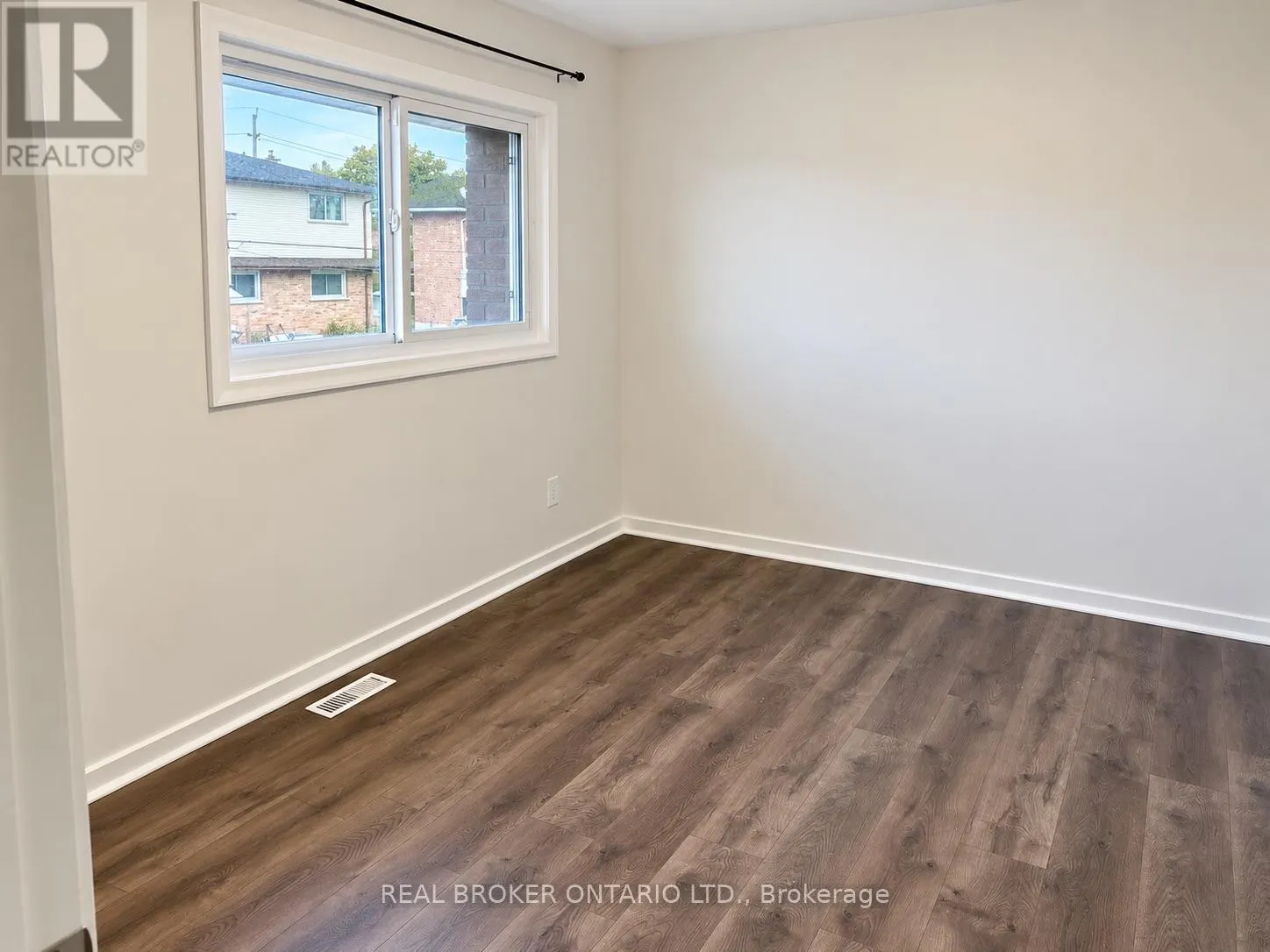 49 THOMPSON AVENUE