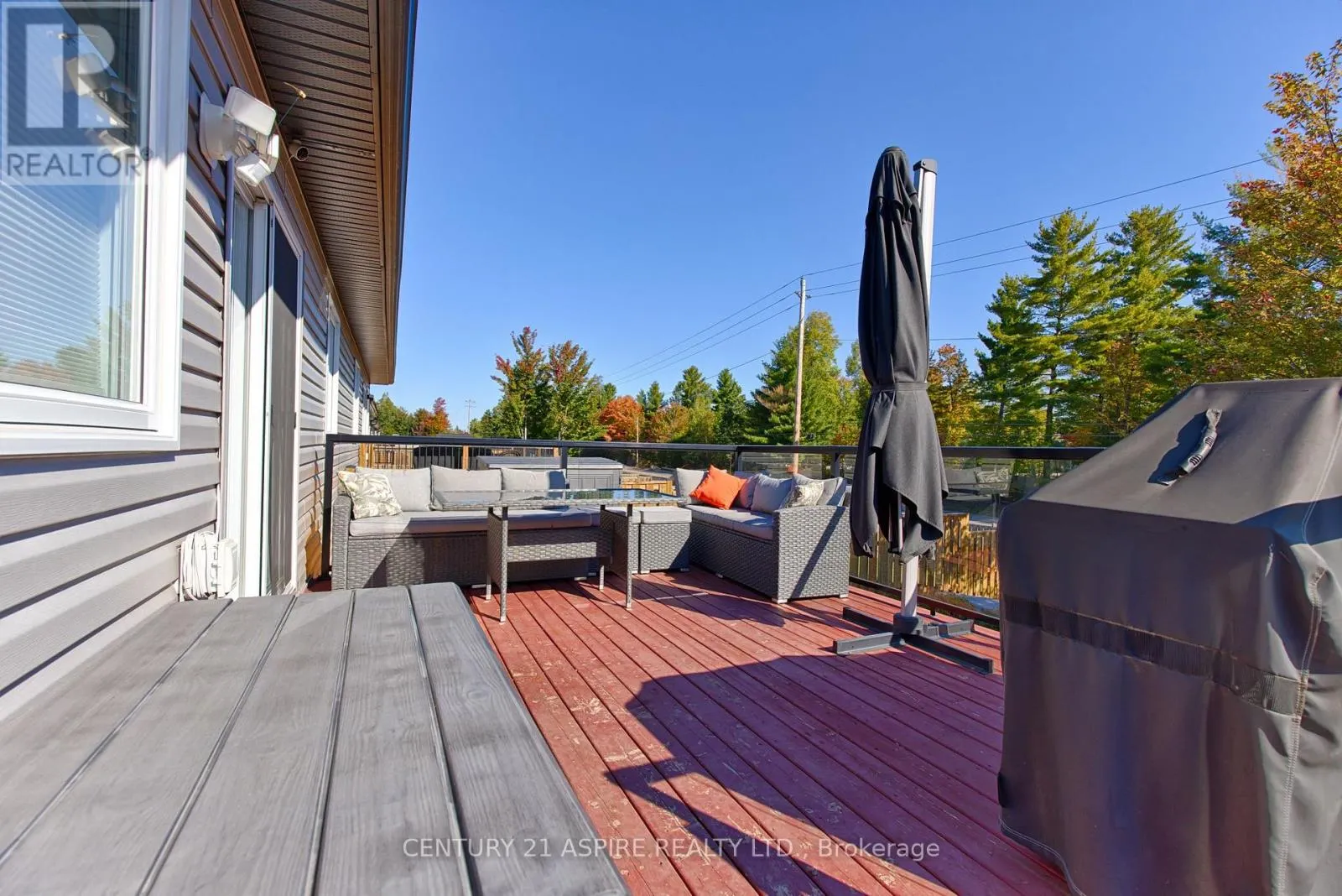59 NOBLE CRESCENT