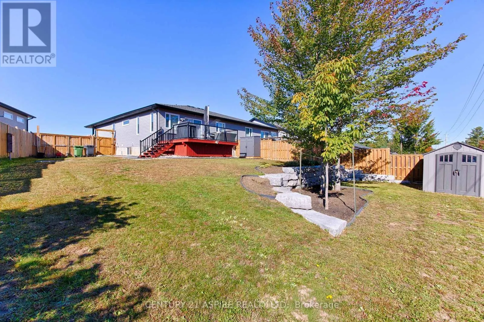 59 NOBLE CRESCENT
