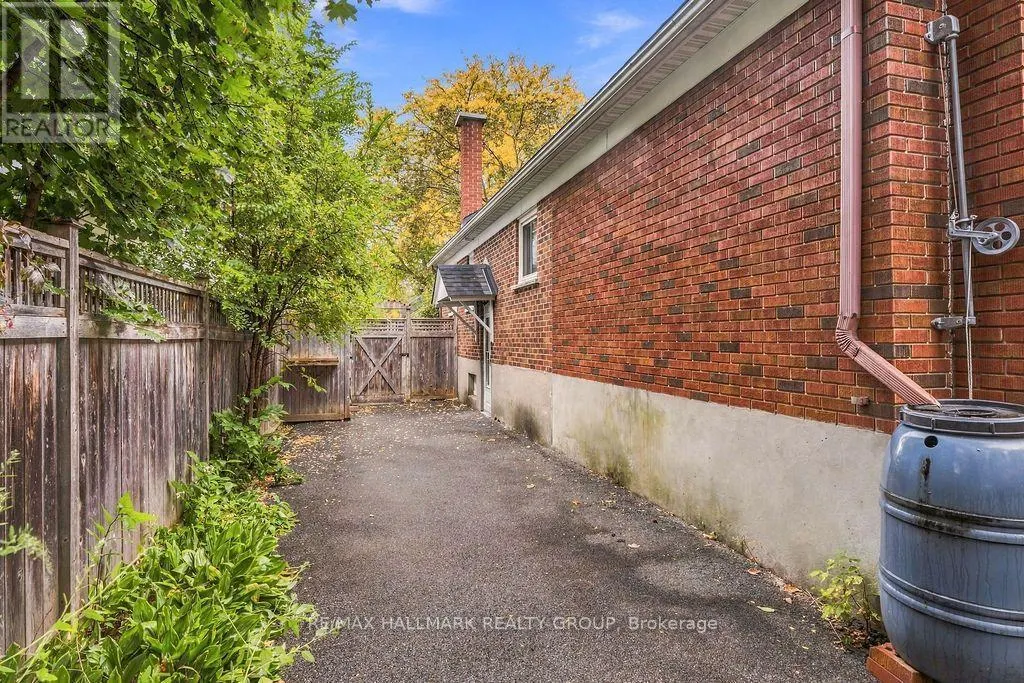 157 MULVIHILL AVENUE