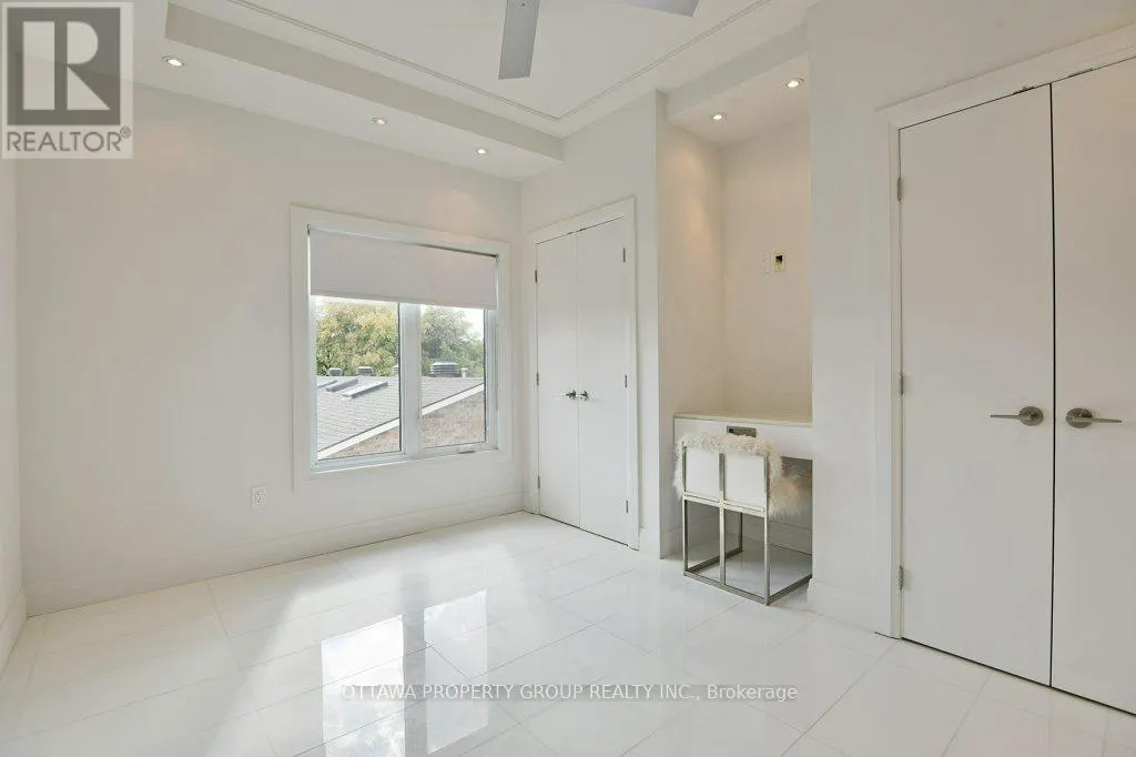 10 CHESTNUT STREET
