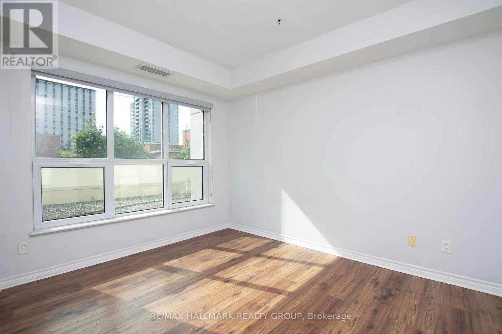 207 - 200 RIDEAU STREET
