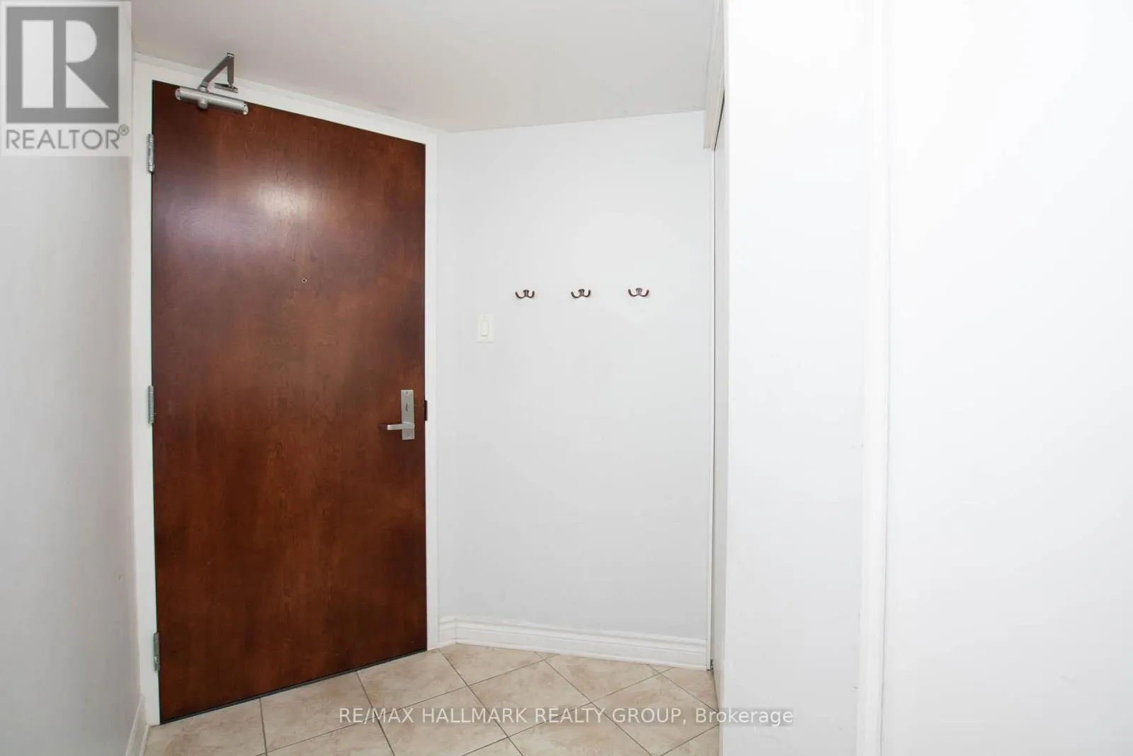 207 - 200 RIDEAU STREET