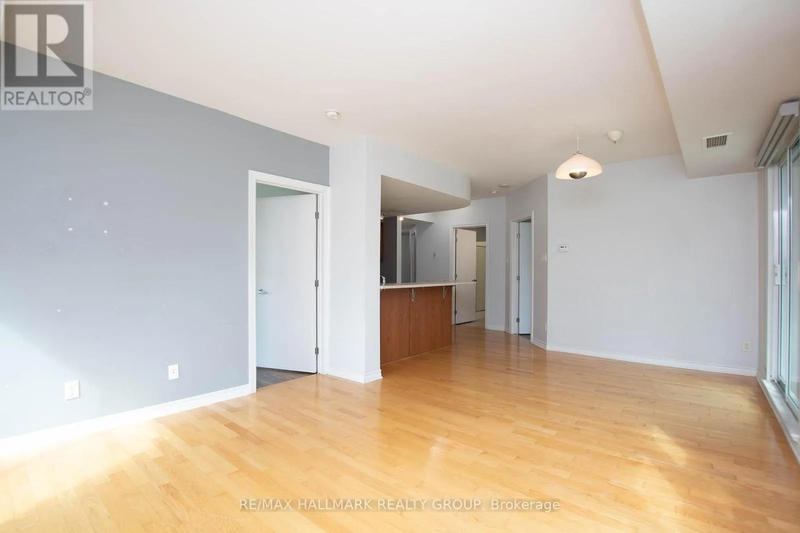 207 - 200 RIDEAU STREET