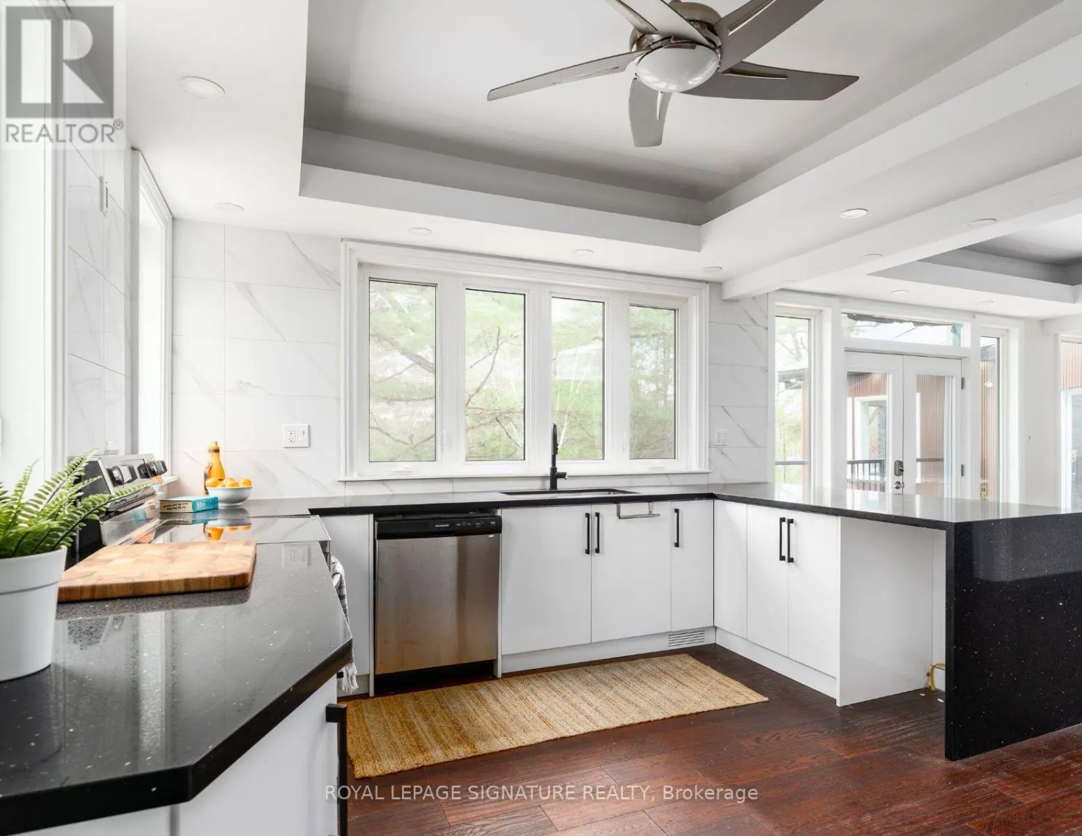 613 LONG LAKE ROAD