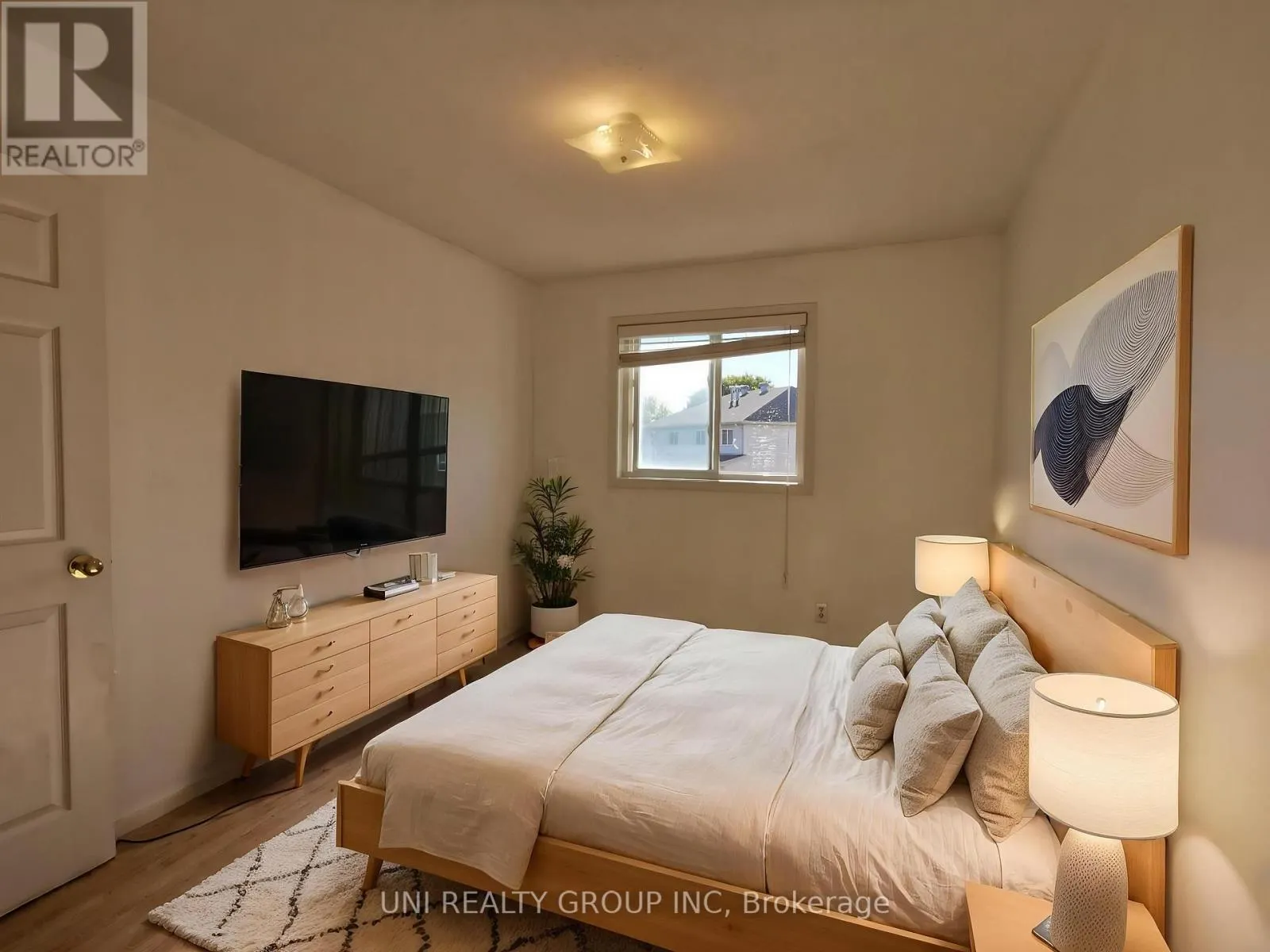 180 CLARIDGE DRIVE