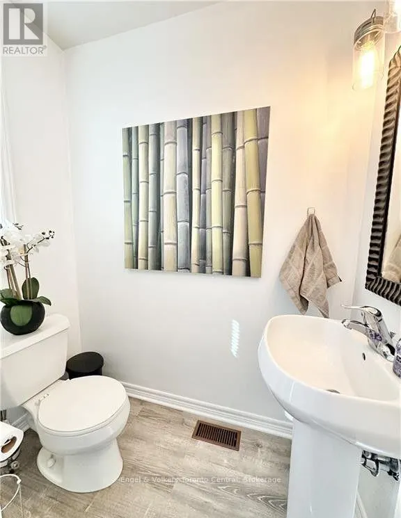 20 - 1579 ANSTRUTHER LAKE ROAD #20