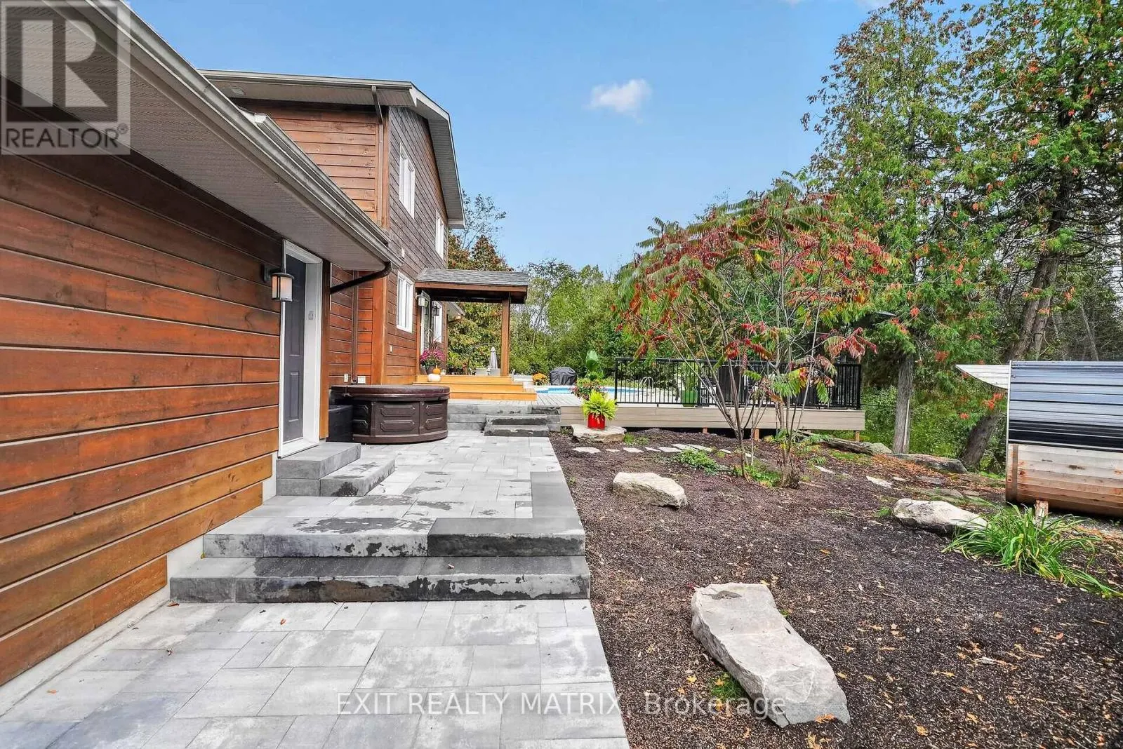 8010 IVESON DRIVE