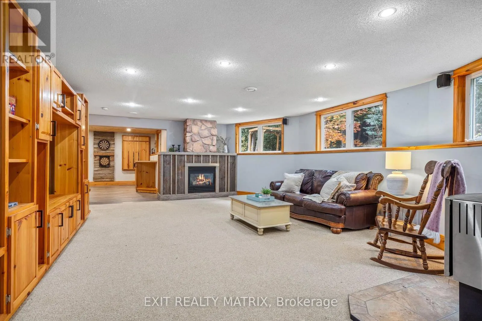 8010 IVESON DRIVE