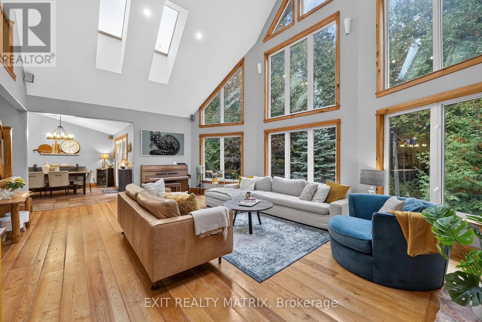 8010 IVESON DRIVE