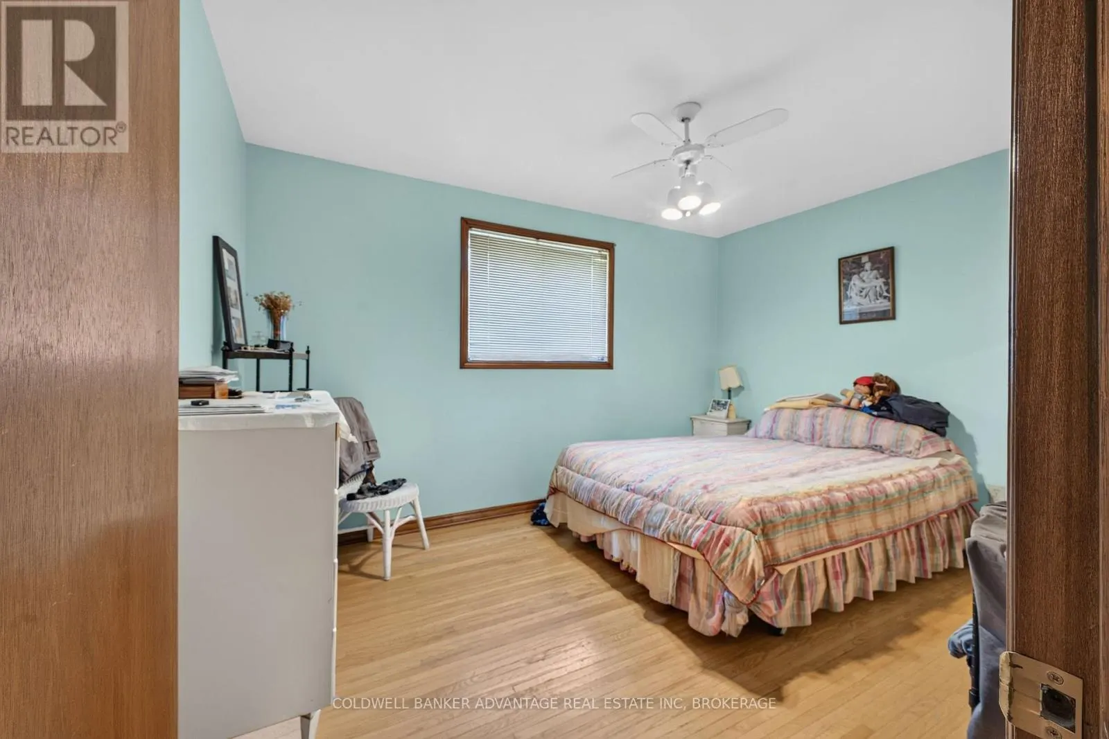 28 GLENPARK COURT