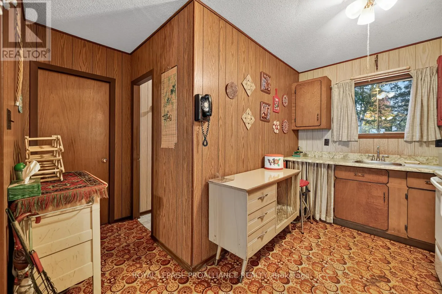76 LEEDER COTTAGE ROAD