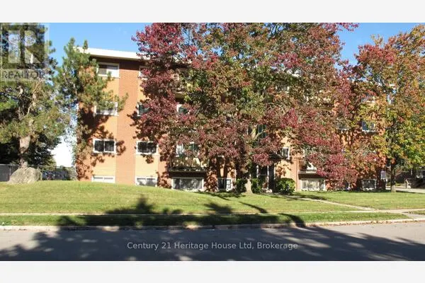 #9 - 16 BRANT AVENUE ##9