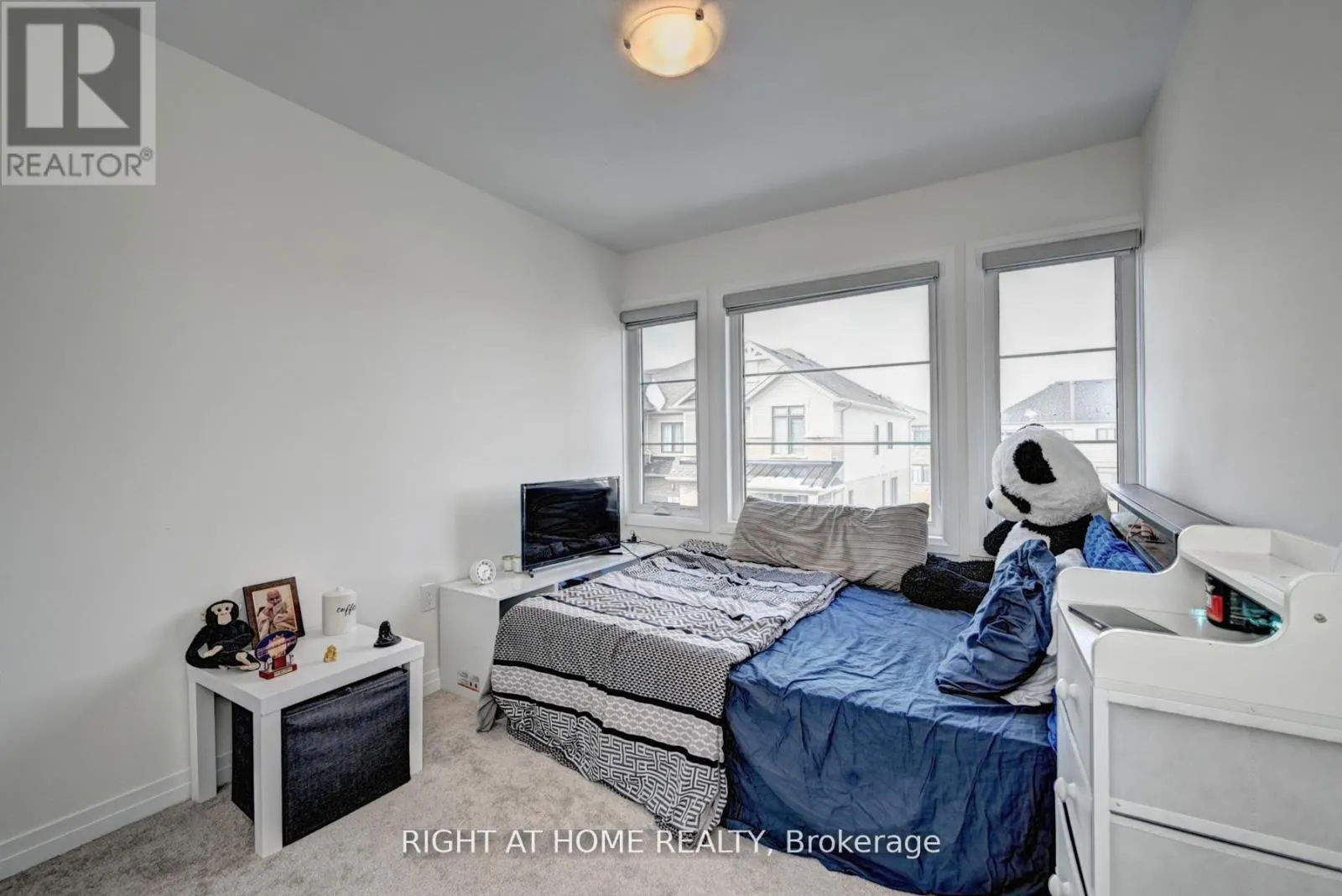 20 - 15 BLACKLOCK STREET