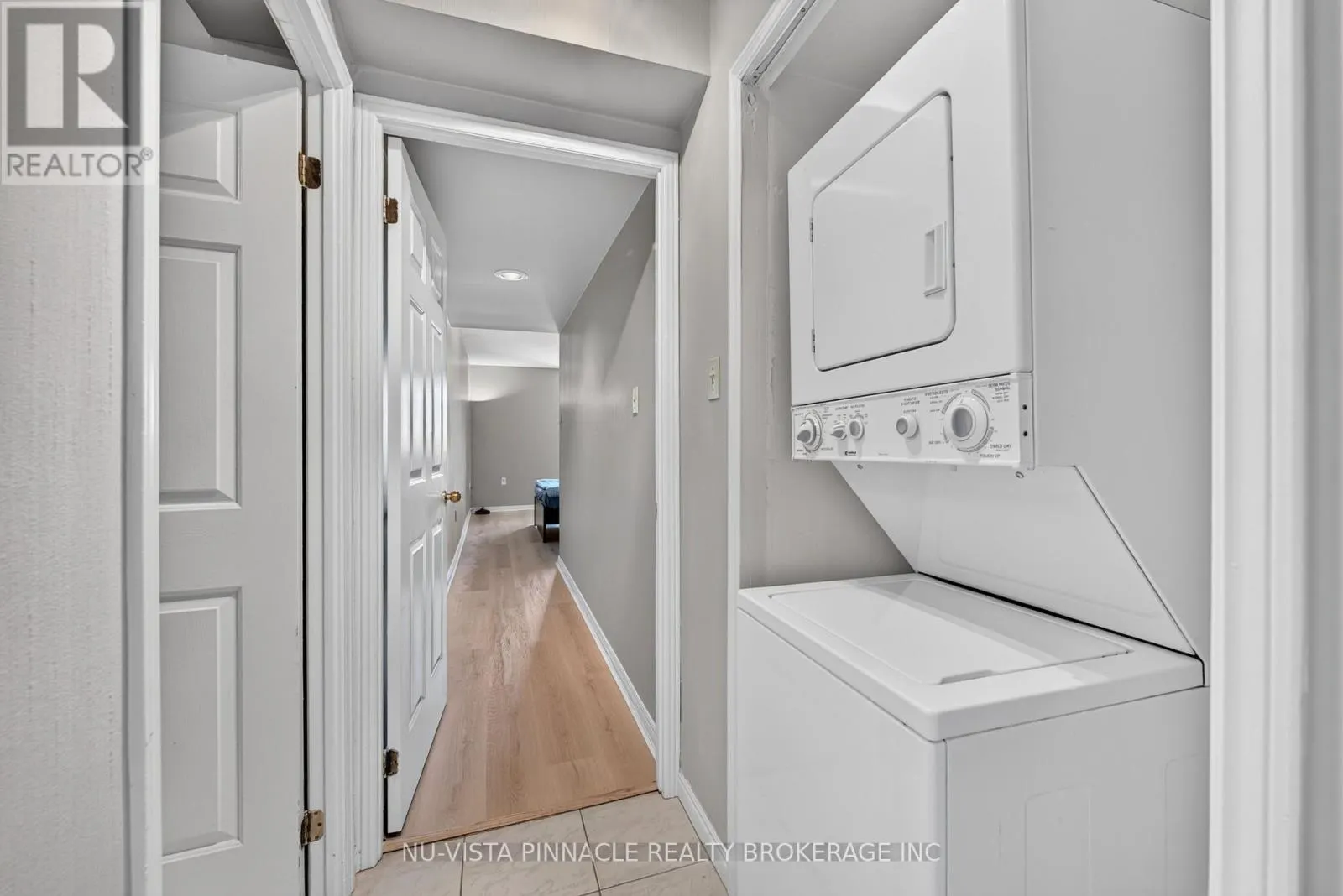 708 - 695 RICHMOND STREET S #708