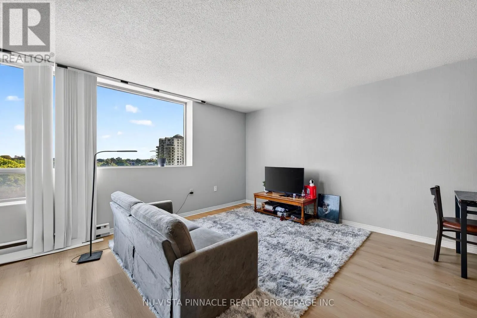 708 - 695 RICHMOND STREET S #708