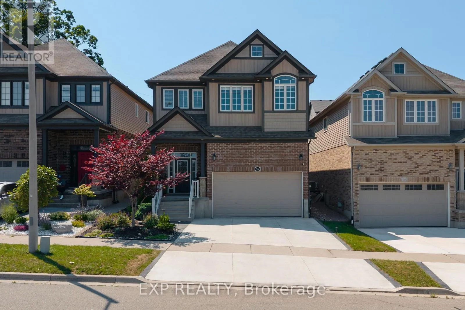 522 WOODBINE AVENUE