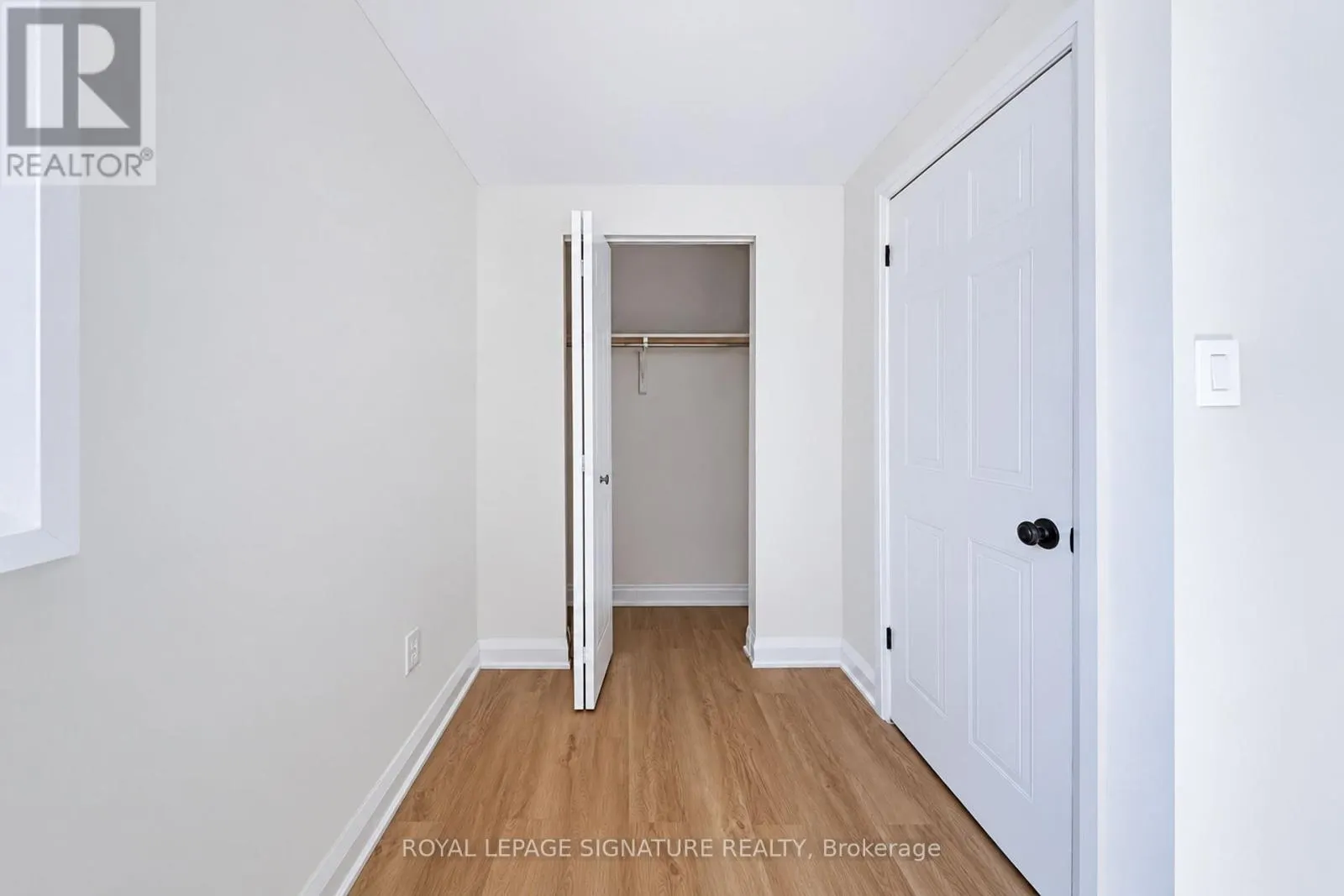 43 - 180 MARKSAM ROAD