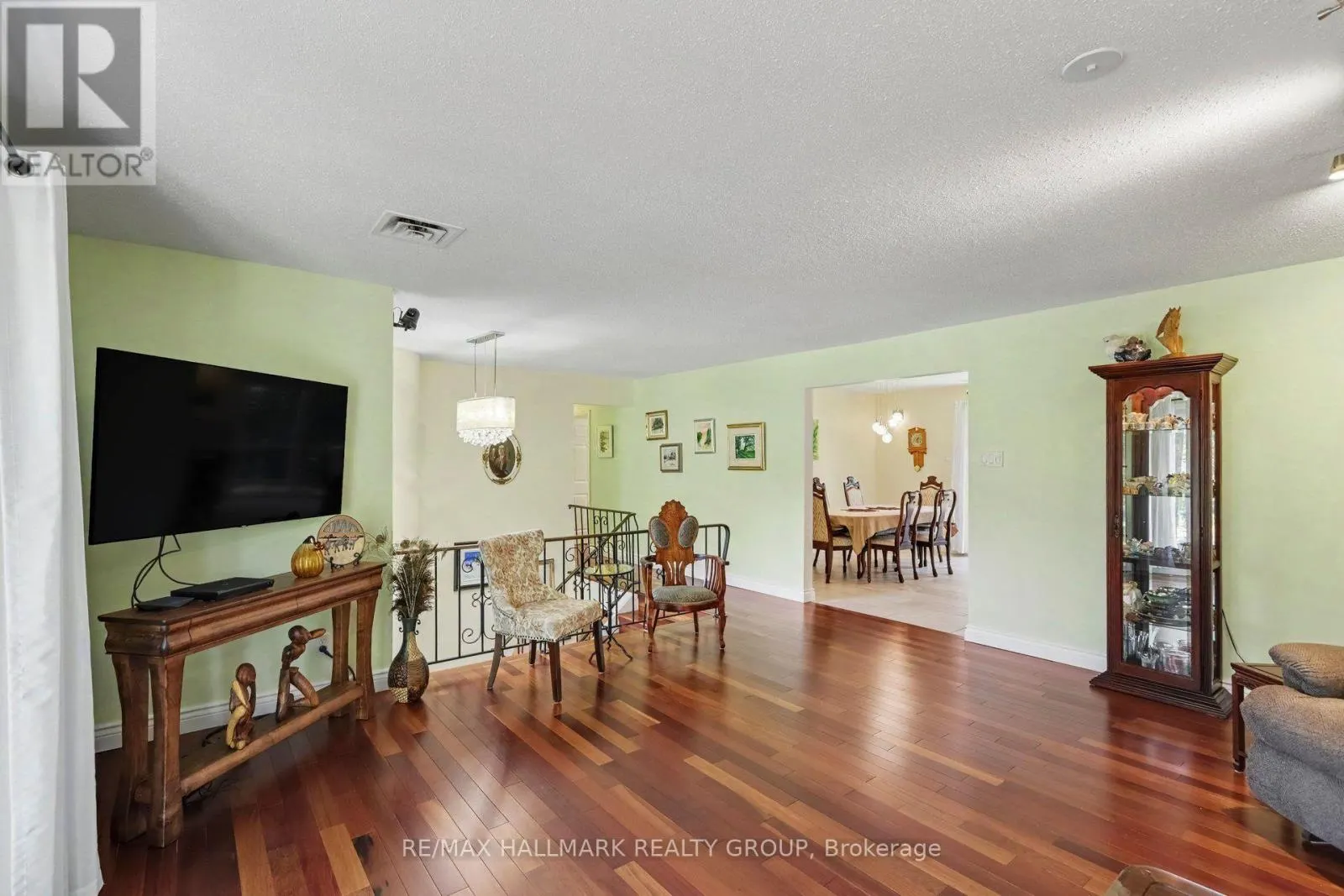 26 WHIPPOORWILL DRIVE