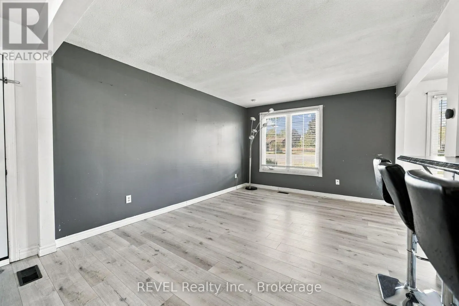 1407 GARRISON ROAD