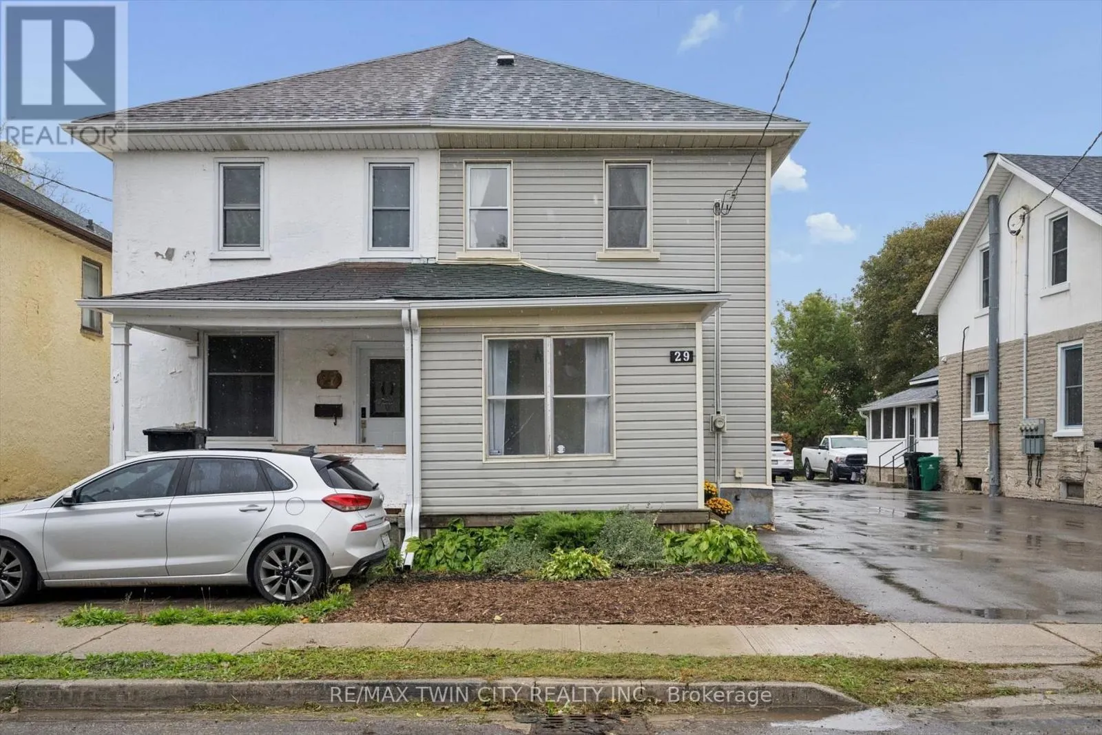 29 VICTORIA AVENUE