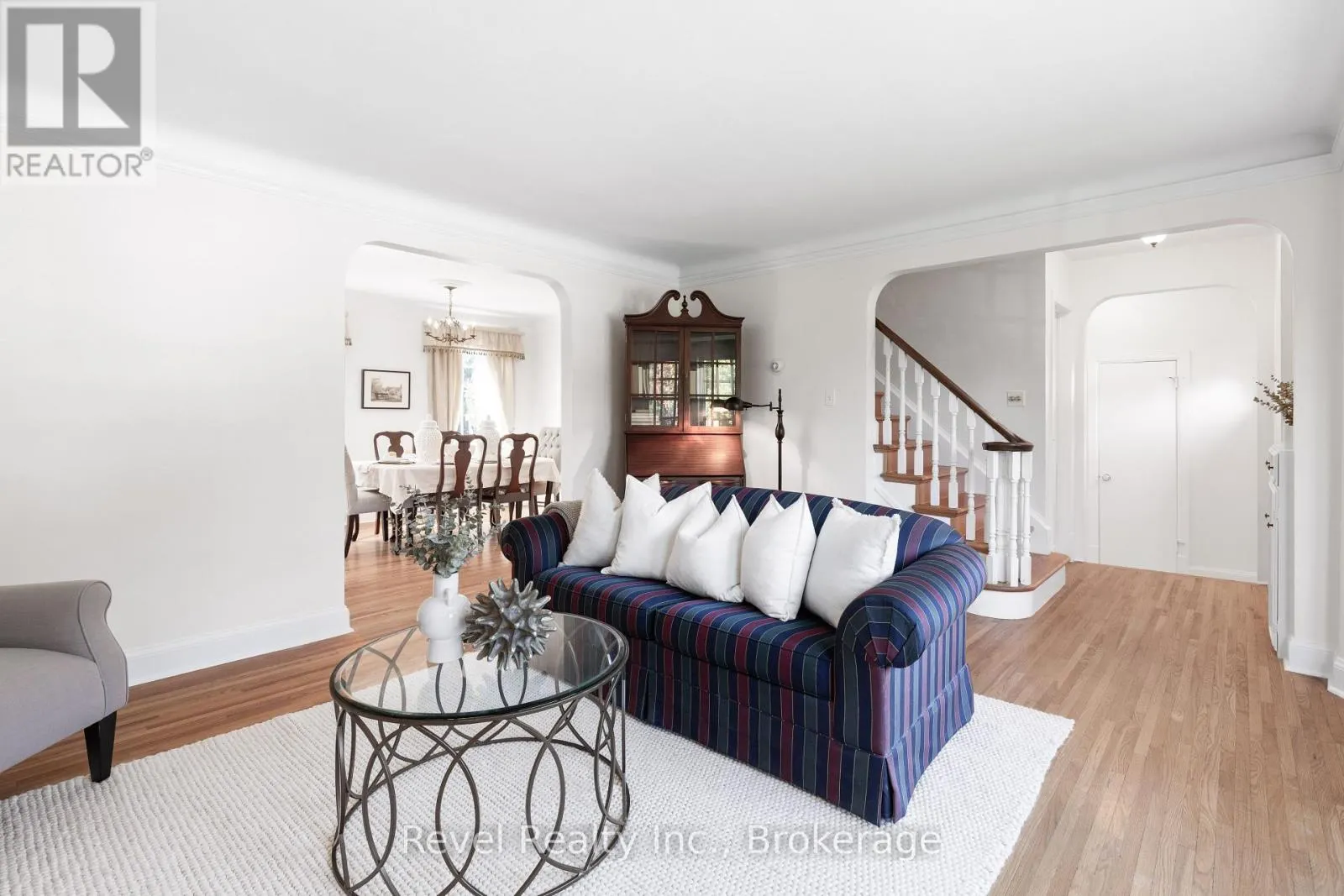 13 SYLVAN CRESCENT