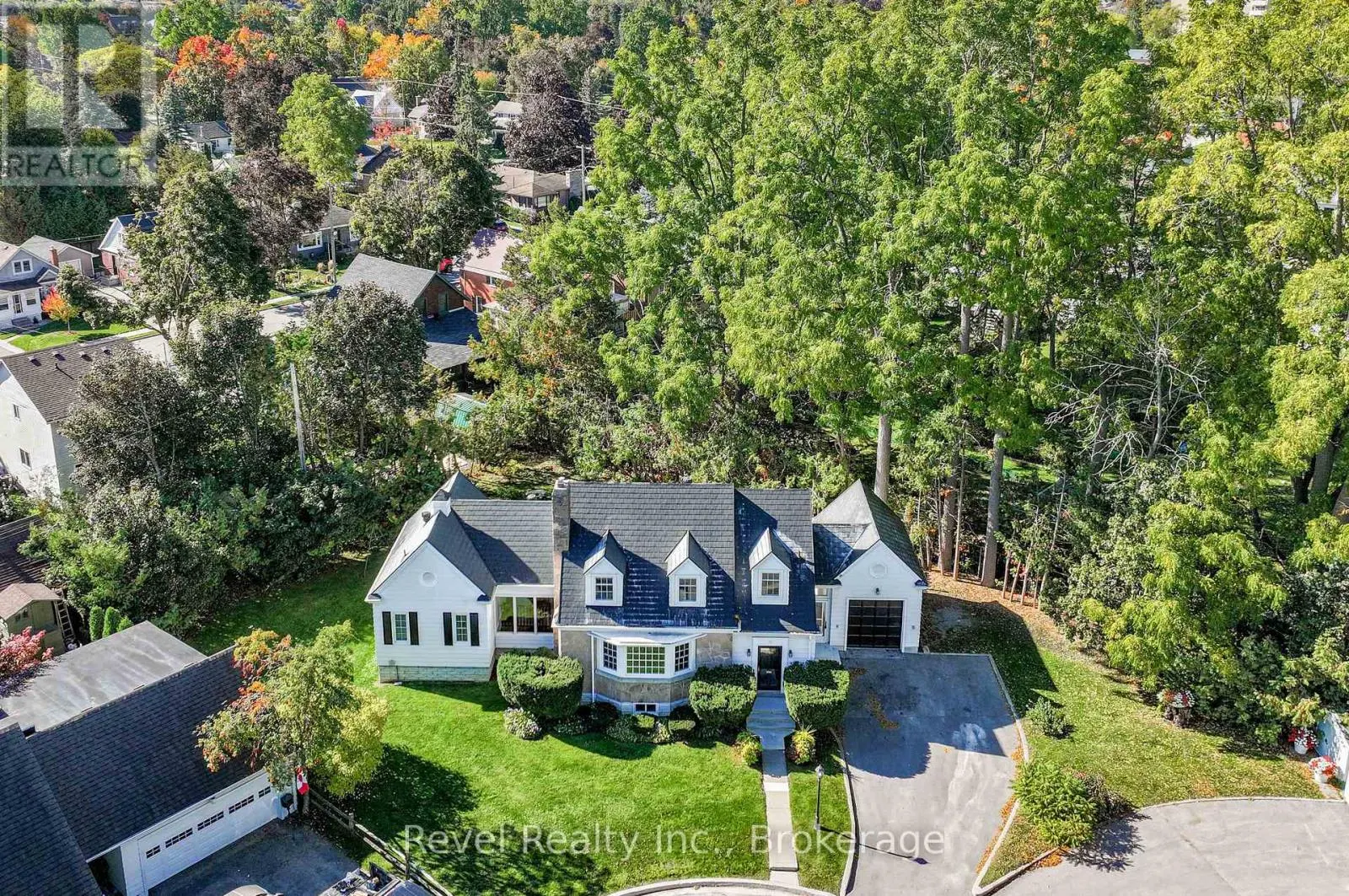13 SYLVAN CRESCENT