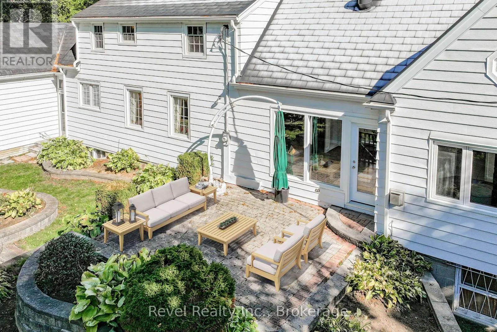13 SYLVAN CRESCENT