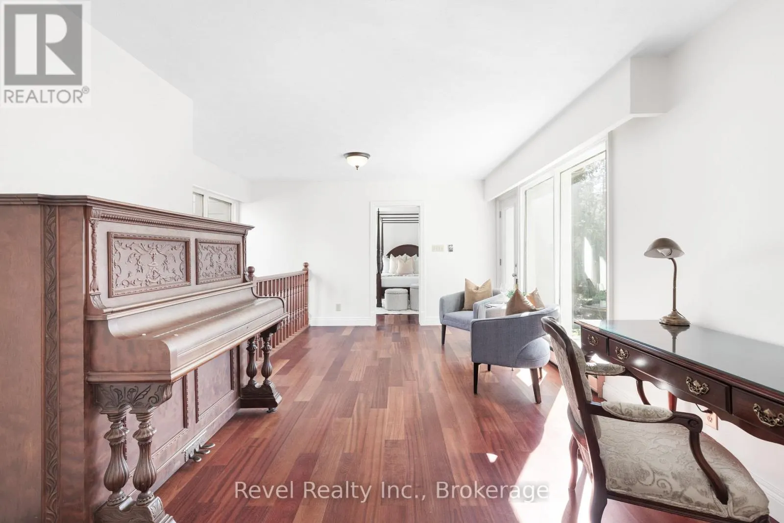 13 SYLVAN CRESCENT