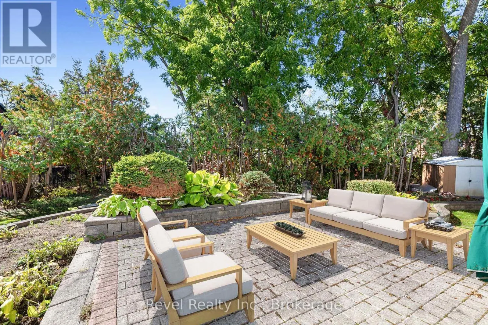 13 SYLVAN CRESCENT