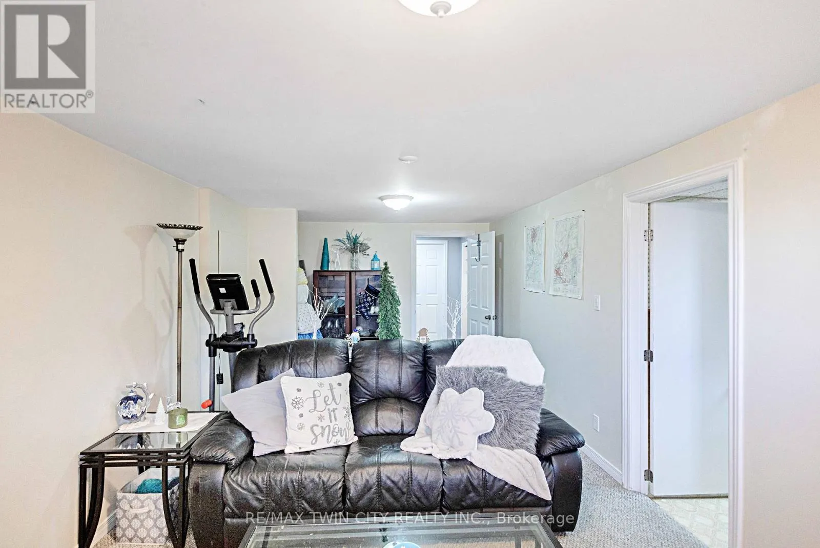 36 VALERIE COURT