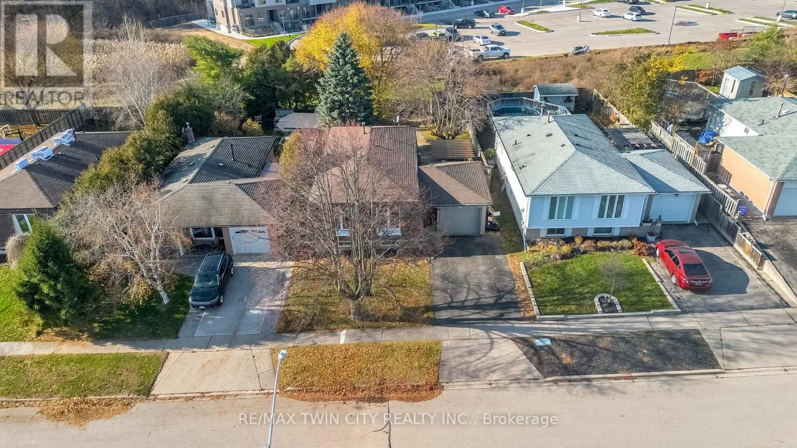 36 VALERIE COURT