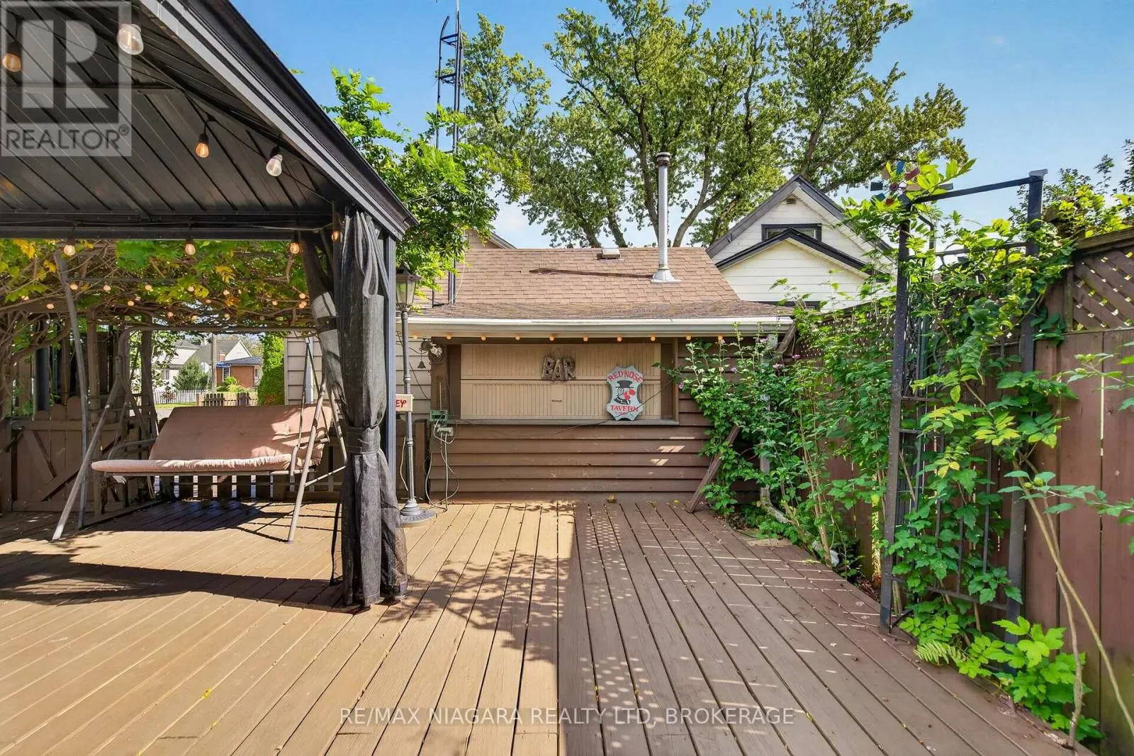 5657 PRINCE EDWARD AVENUE