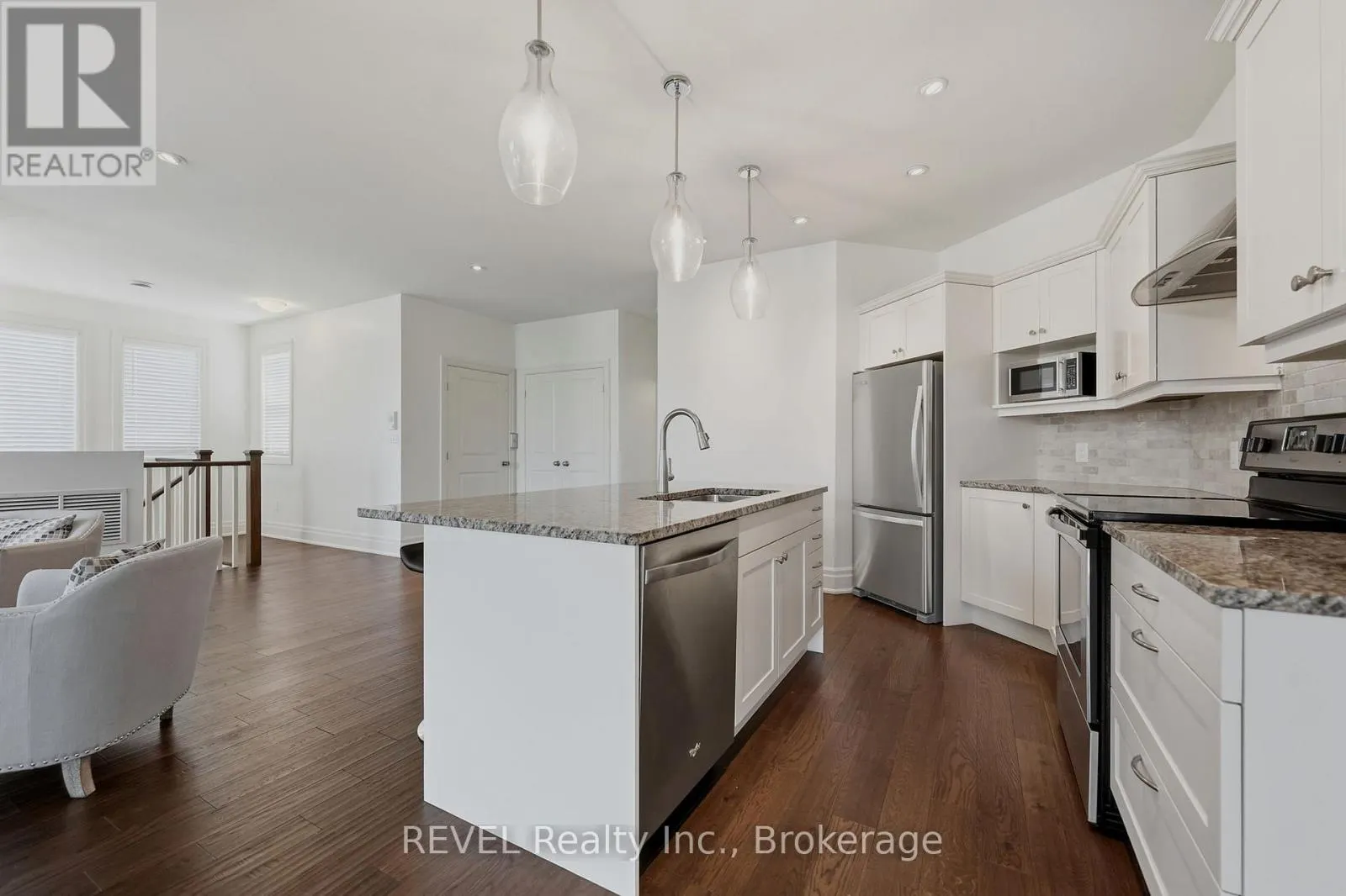 S14 - 14 ST. ANDREWS LANE S #S14