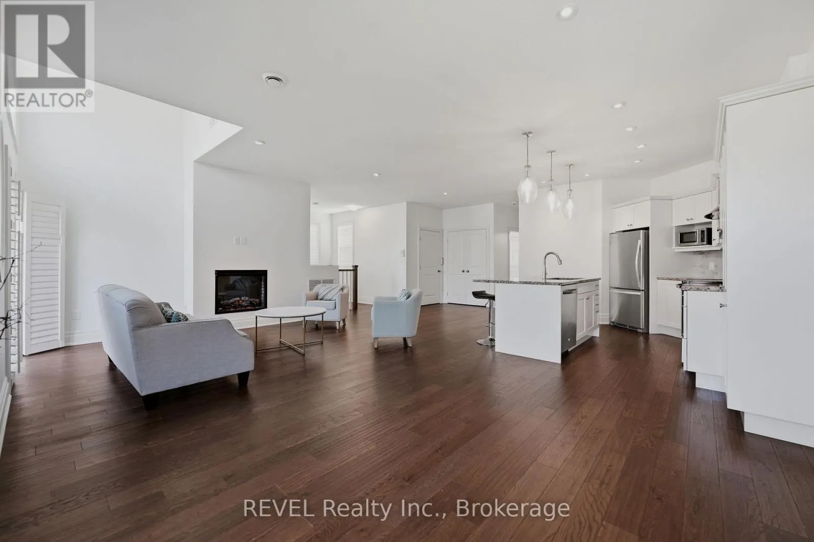 S14 - 14 ST. ANDREWS LANE S #S14