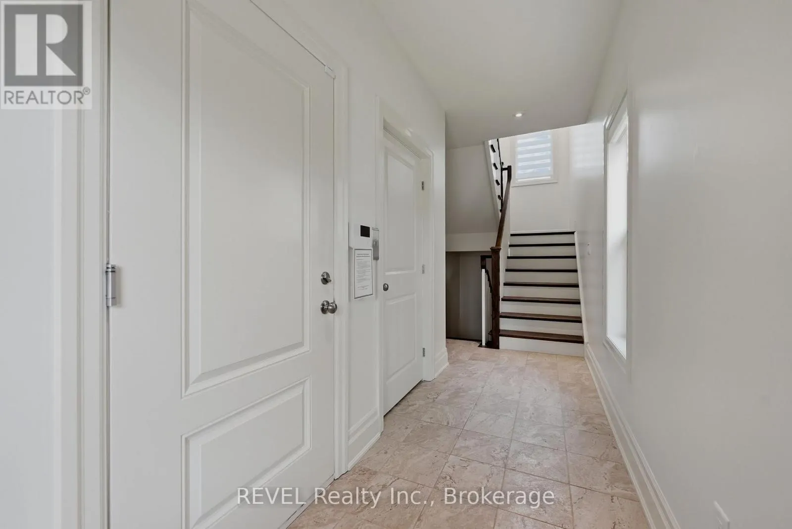 S14 - 14 ST. ANDREWS LANE S #S14