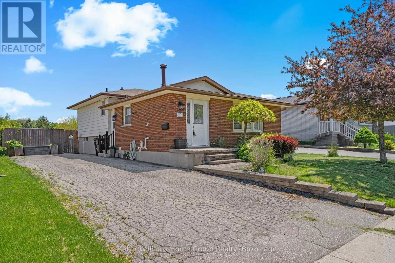 267 BAKERSFIELD DRIVE
