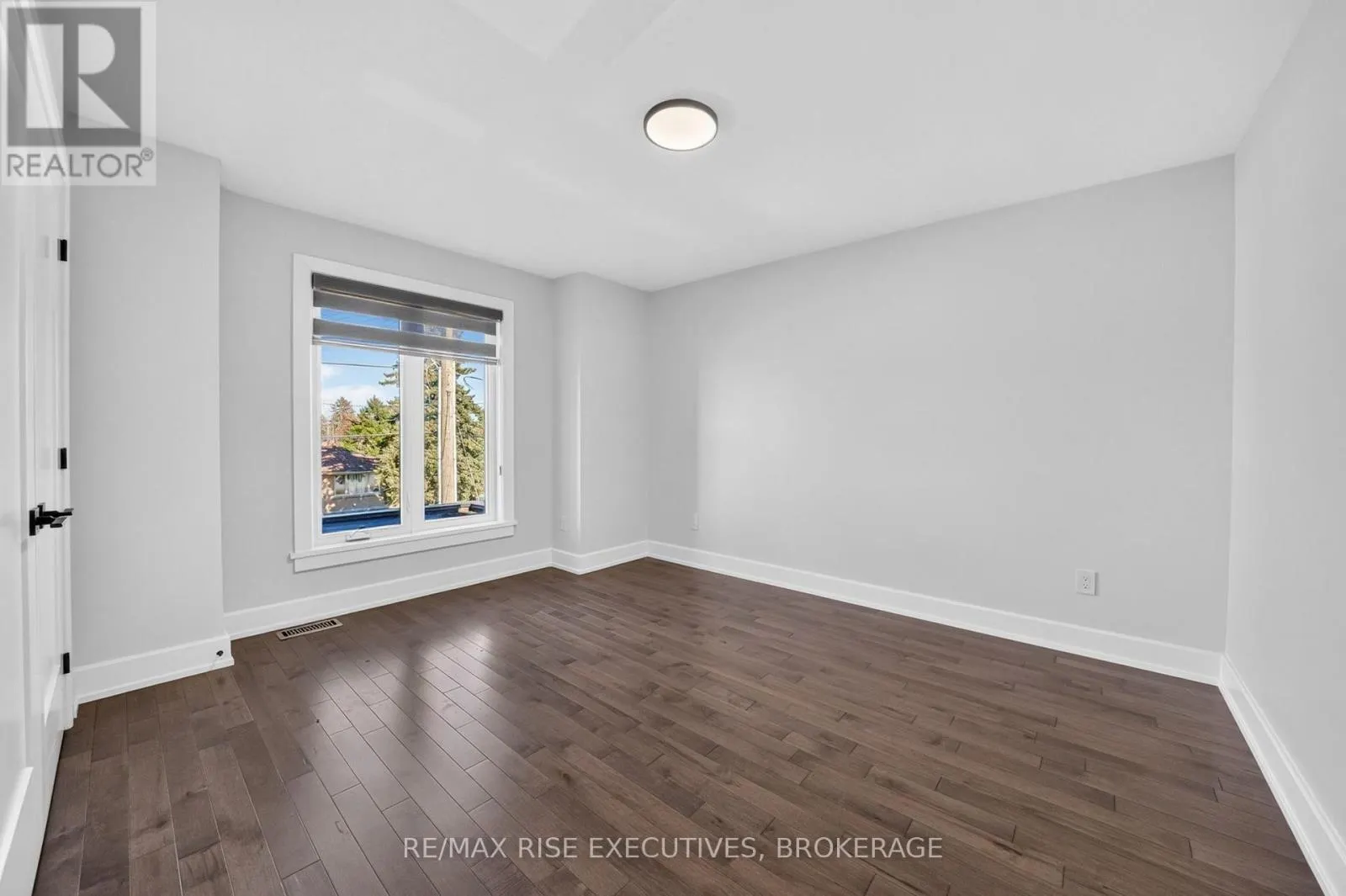 14 PARK CRESCENT