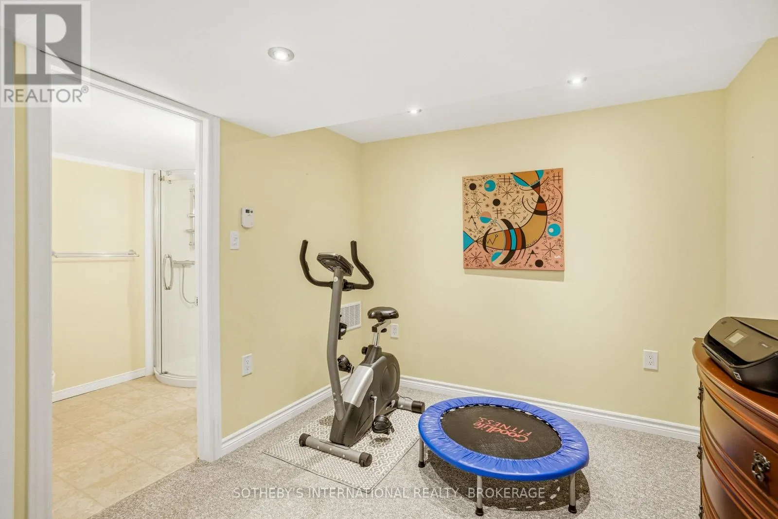 4 ALEX GRANT PLACE