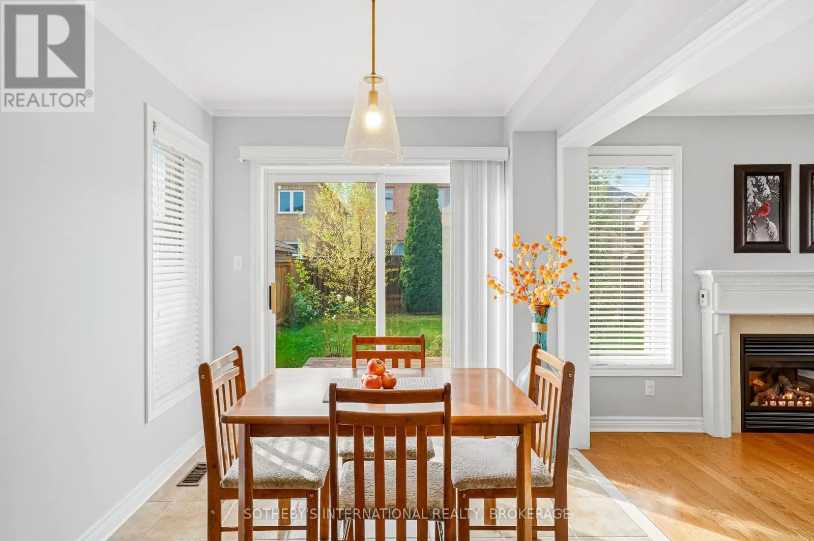 4 ALEX GRANT PLACE