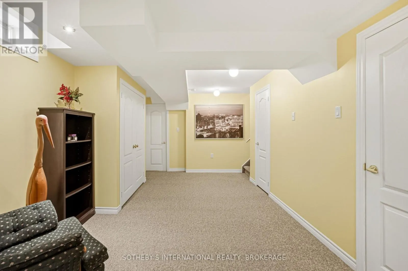4 ALEX GRANT PLACE