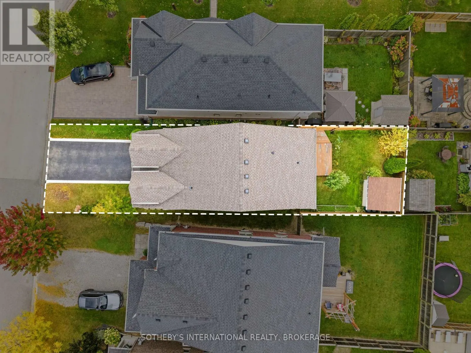 4 ALEX GRANT PLACE