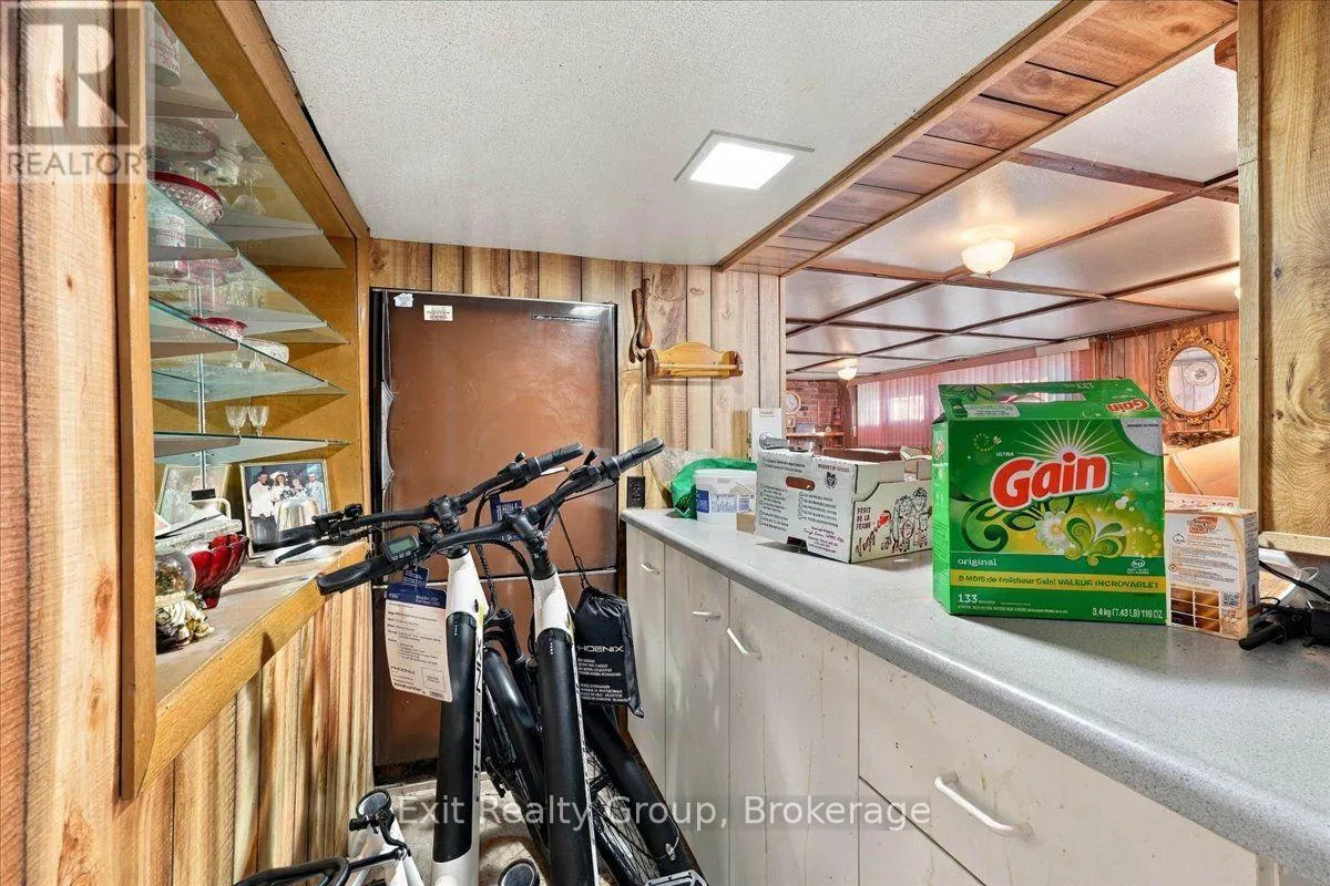 196 YEOMANS STREET