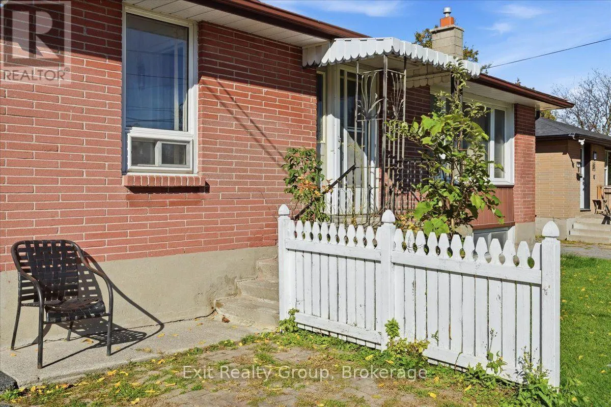 196 YEOMANS STREET