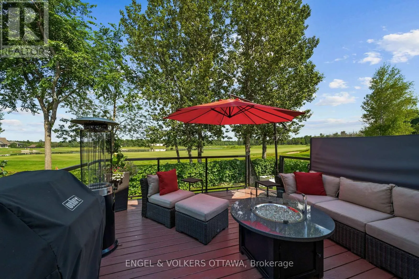 112 EQUINELLE DRIVE