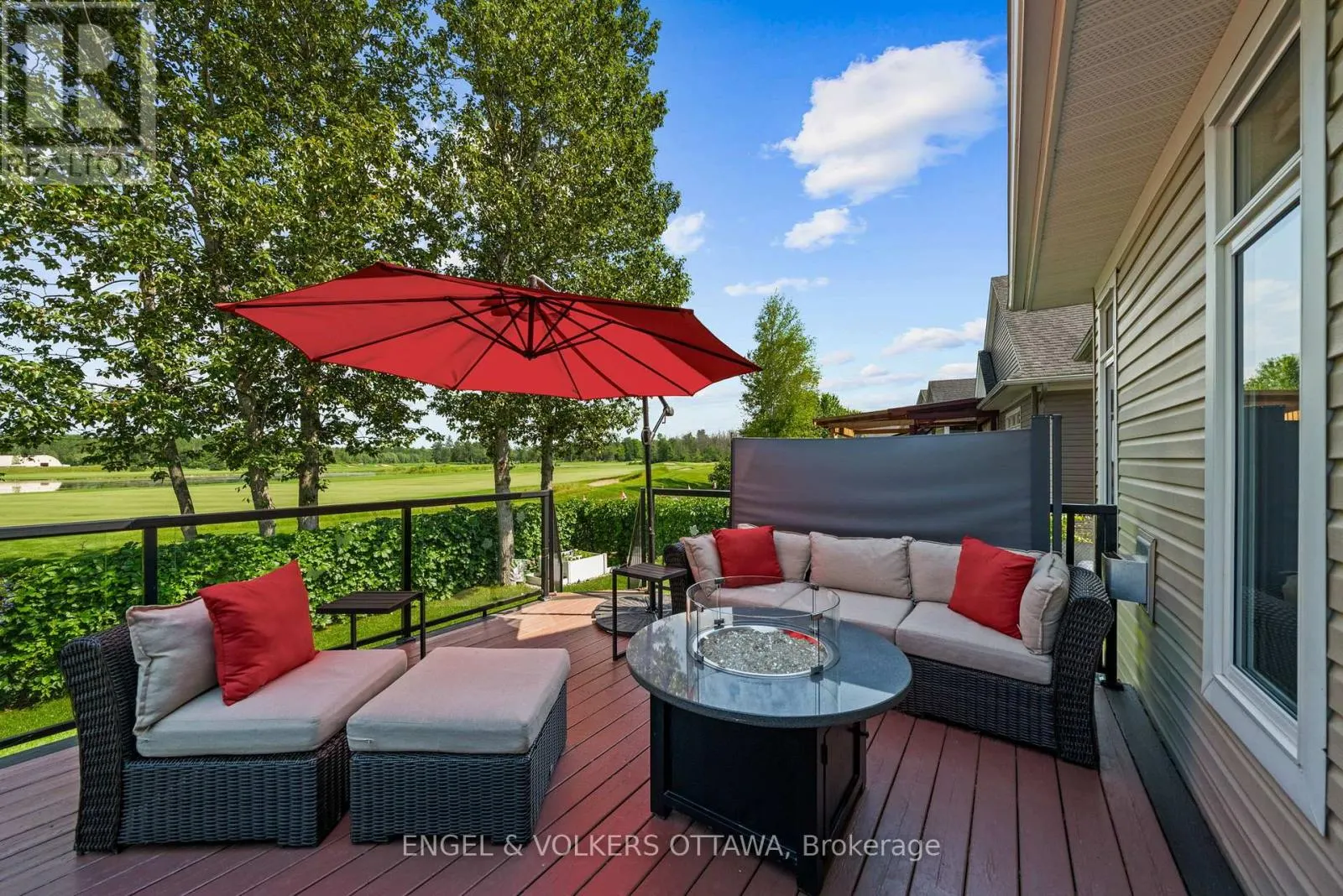 112 EQUINELLE DRIVE
