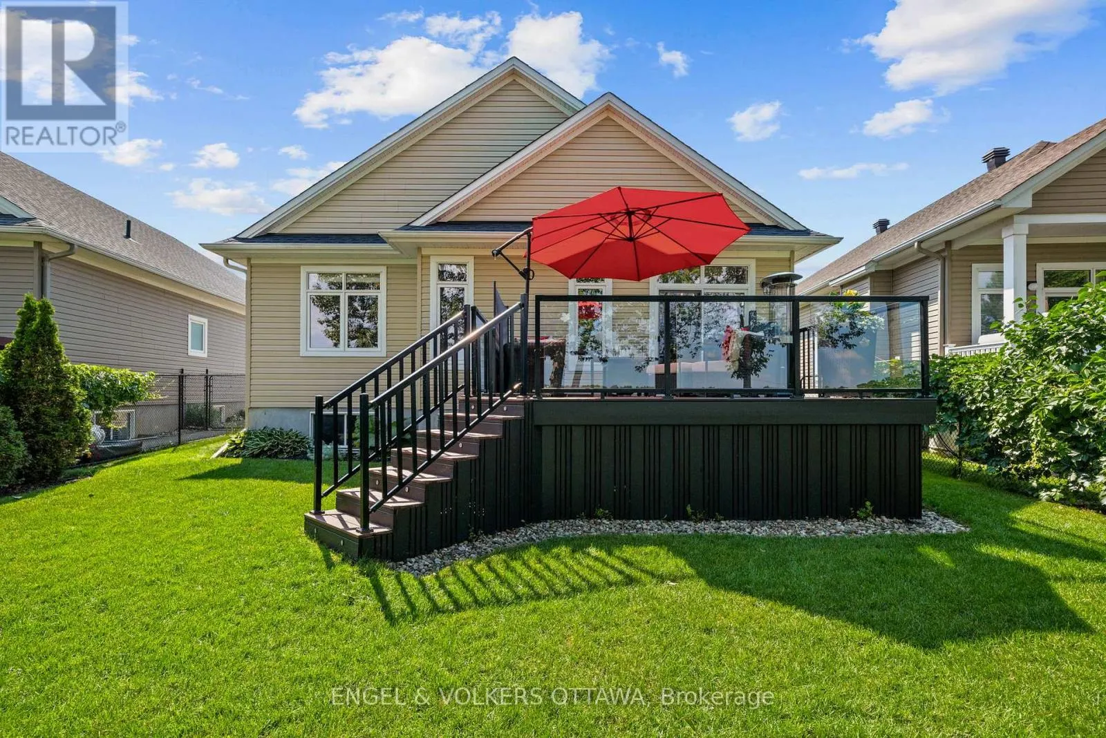 112 EQUINELLE DRIVE