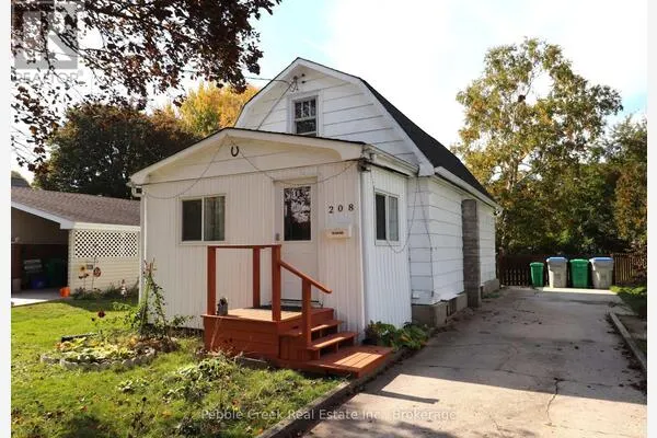 208 HINCKS STREET