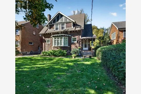 427 WORTLEY ROAD